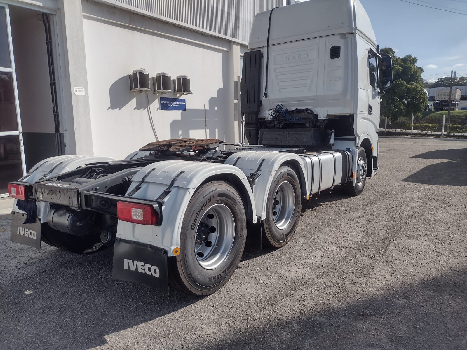 WhatsApp Image 2025-09-23 at 15.51.12 (4)