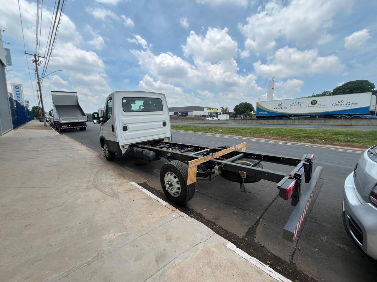 WhatsApp Image 2025-12-03 at 11.26.54 (2)