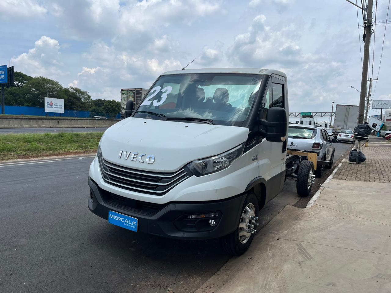 WhatsApp Image 2025-12-03 at 11.26.54 (5)