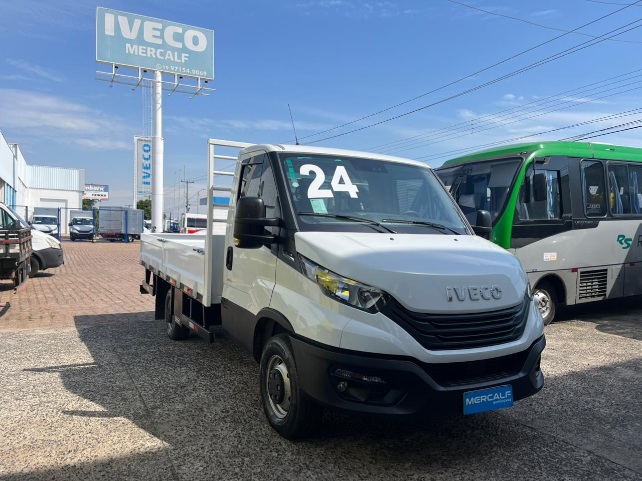 WhatsApp Image 2025-11-18 at 10.46.22