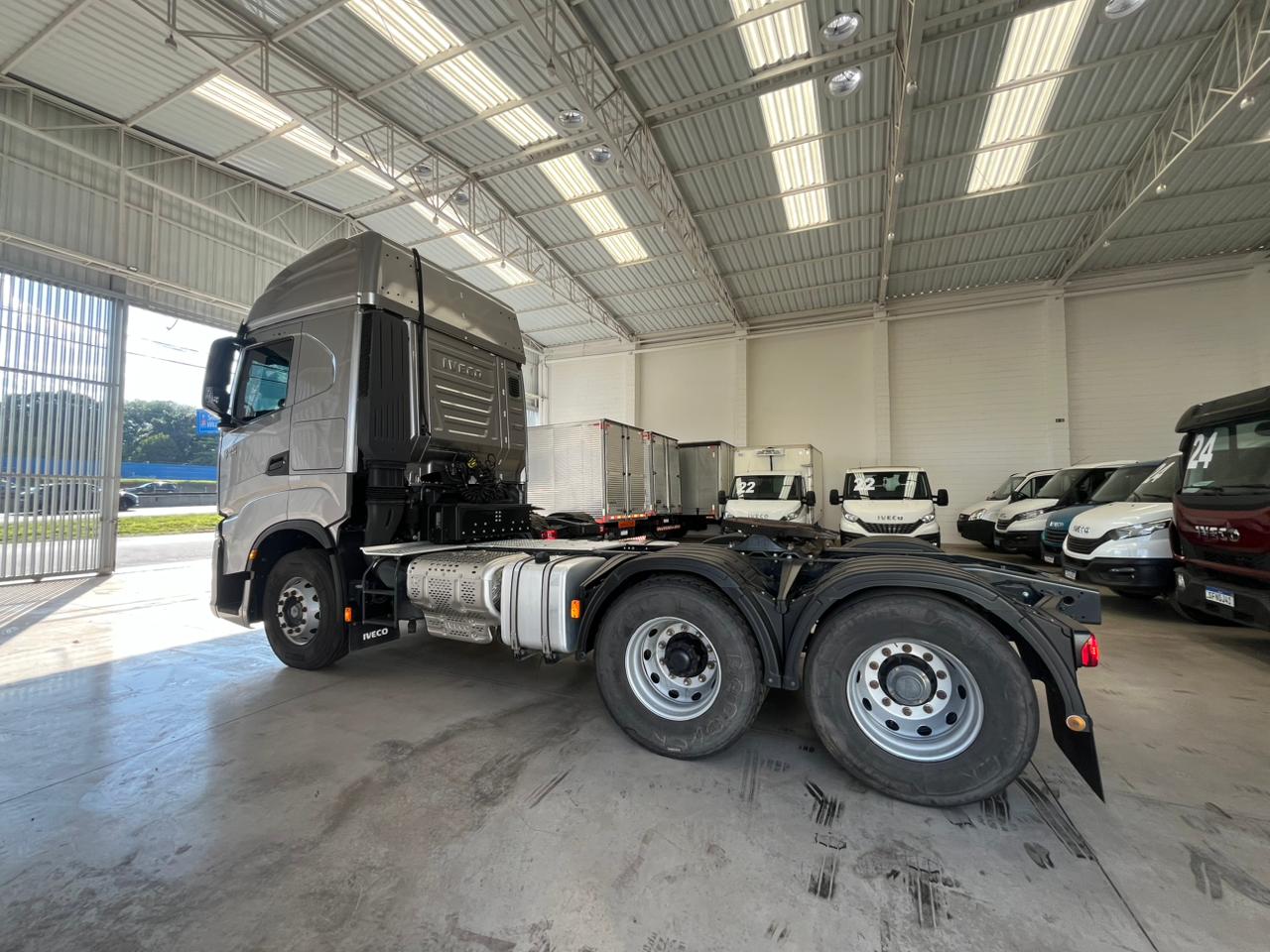 WhatsApp Image 2025-12-08 at 10.01.25 (2)