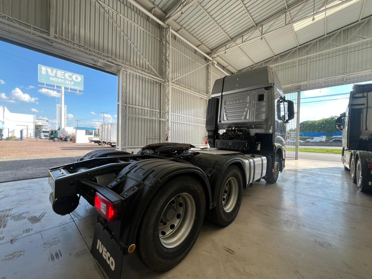 WhatsApp Image 2025-12-08 at 10.01.25 (5)